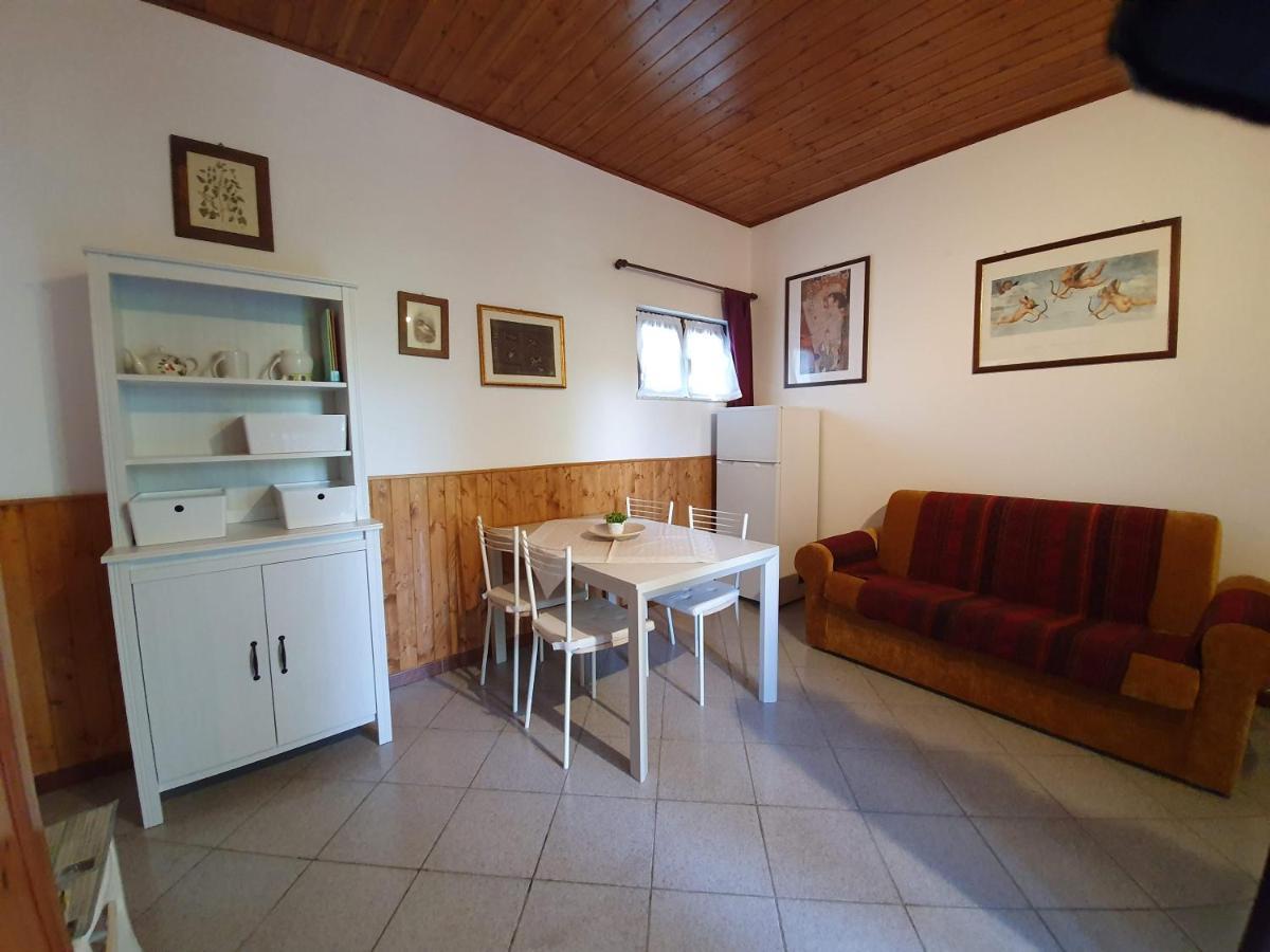 Lerma Agriturismo Il Burlino Apartments מראה חיצוני תמונה